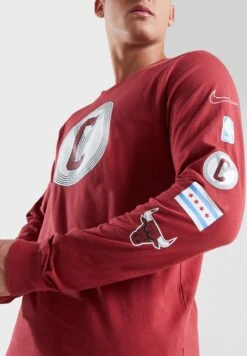 Nike Chicago Bulls City Edition Essential T-Shirt -Active Fashion Store 3 zoom desktop 445