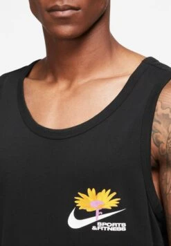 Nike Dri-Fit Wild Card Tank -Active Fashion Store 3 zoom desktop 493