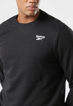Reebok Classics Sweatshirt -Active Fashion Store 3 zoom desktop 506