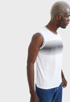 DeFacto Chest Graphic Vest -Active Fashion Store 3 zoom desktop 507