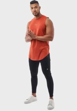 Core Tank -Active Fashion Store 3 zoom desktop 525