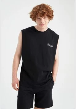 DeFacto Boxy Fit Sleeveless Minimal Slogan Print Vest -Active Fashion Store 3 zoom desktop 540