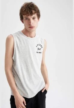 DeFacto Regular Fit Vest Top With Print -Active Fashion Store 3 zoom desktop 550