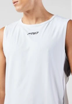 Running Vest -Active Fashion Store 3 zoom desktop 567