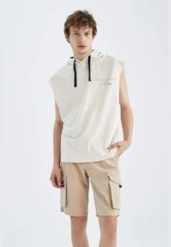 DeFacto Man Oversize Fit Hooded Strappy Vest 13 DeFacto Man Oversize Fit Hooded Strappy Vest -Active Fashion Store 3 zoom desktop 570