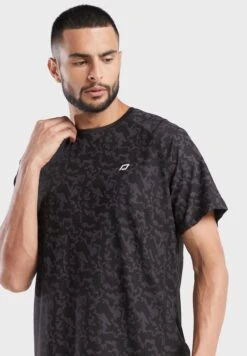 Camo Training T Shirt -Active Fashion Store 3 zoom desktop 577