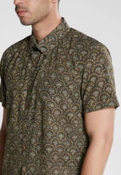 Printed Regular Fit Shirt -Active Fashion Store 3 zoom desktop 594