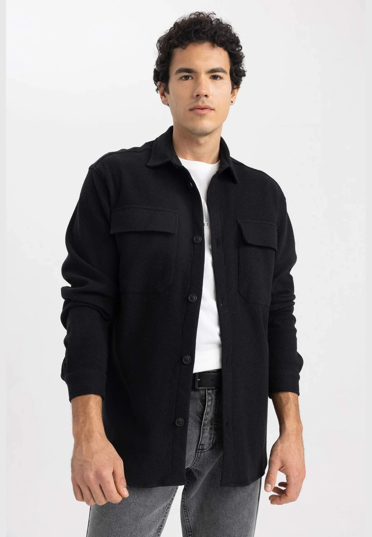 DeFacto Man Woven Long Sleeve Shirt 5 DeFacto Man Woven Long Sleeve Shirt - Image 3