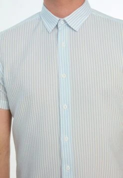 Trendyol Striped Slim Fit Shirt -Active Fashion Store 3 zoom desktop 641