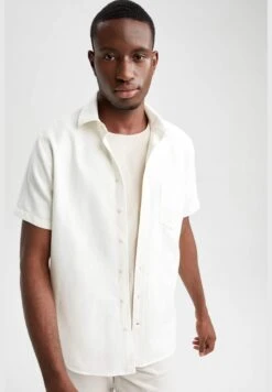 DeFacto Regular Fit Short Sleeve One Side Pocket Shirt -Active Fashion Store 3 zoom desktop 708