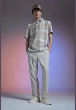 DeFacto Regular Fit Short Sleeve Check Print Shirt -Active Fashion Store 3 zoom desktop 713