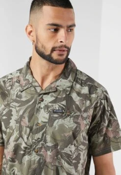 Columbia Pine Canyon Shirt 8 Columbia Pine Canyon Shirt -Active Fashion Store 3 zoom desktop 725