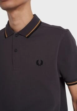 Fred Perry Twin Tipped Polo -Active Fashion Store 3 zoom desktop 727