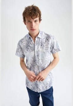 DeFacto Slim Fit Short Sleeve Shirt -Active Fashion Store 3 zoom desktop 742