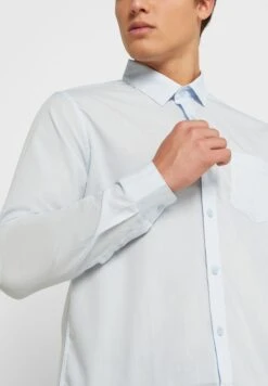 Essential Easy Iron Regular Fit Shirt -Active Fashion Store 3 zoom desktop 774