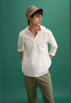 DeFacto Regular Fit Half Sleeves Hooded Shirt -Active Fashion Store 3 zoom desktop 778