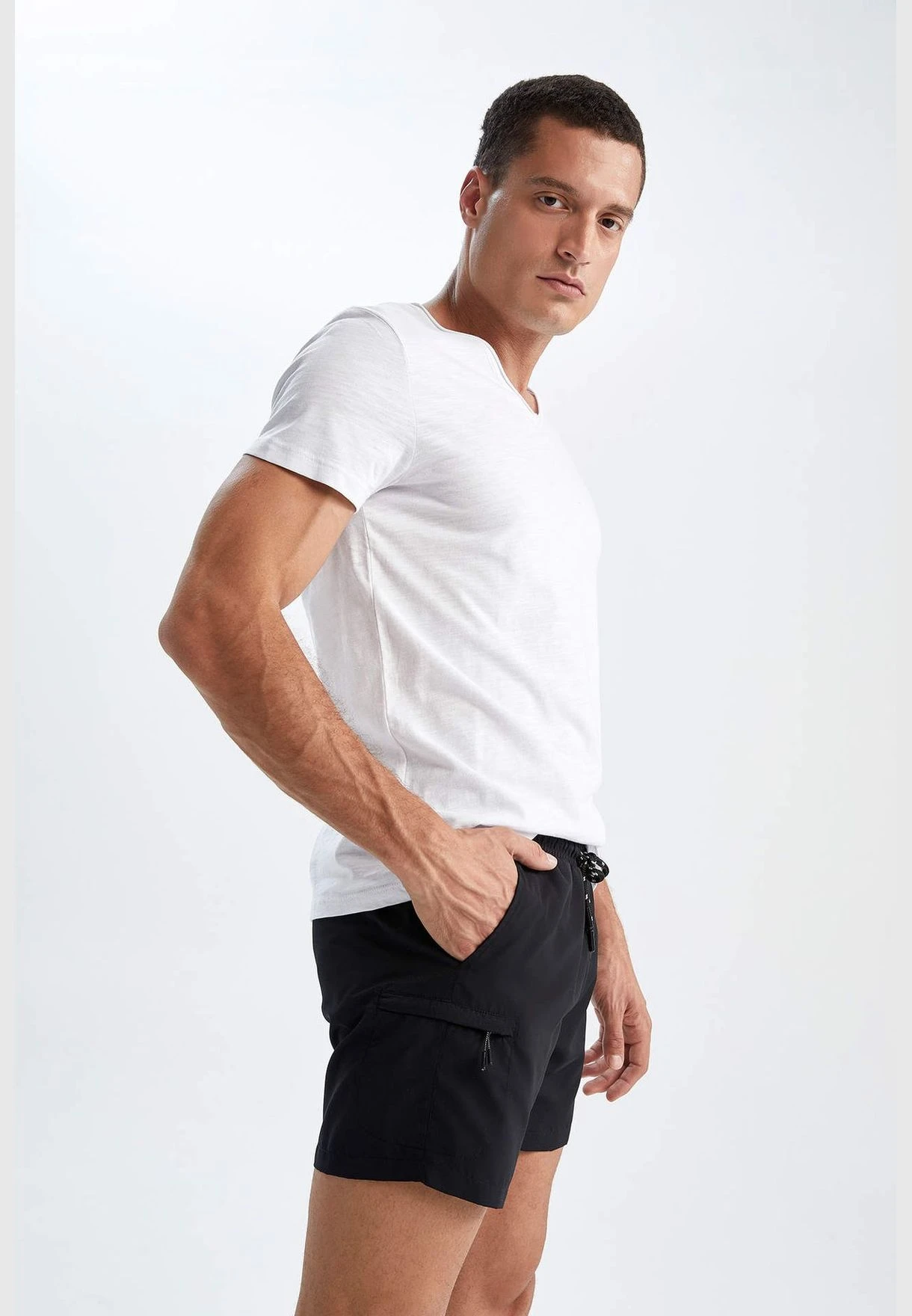 DeFacto Fitted Swimming Shorts 5 DeFacto Fitted Swimming Shorts - Image 3