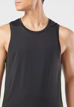 Performance Vests -Active Fashion Store 3 zoom desktop 83
