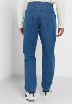 Baggy Fit Pleated Jean -Active Fashion Store 3 zoom desktop 906