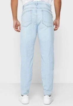 COTTON ON Relaxed Fit Tapered Jeans -Active Fashion Store 3 zoom desktop 925