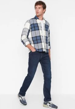 Trendyol Rinse Straight Fit Jeans -Active Fashion Store 3 zoom desktop 952