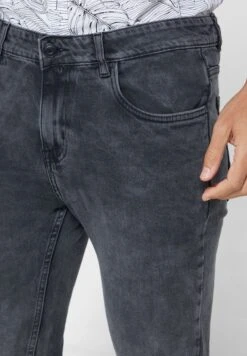 Slim Fit Washed Jean -Active Fashion Store 3 zoom desktop 957