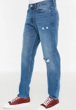 Trendyol Distressed Straight Fit Jeans -Active Fashion Store 4 zoom desktop 1010