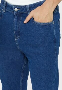 Regular Fit 5 Pocket Jean -Active Fashion Store 4 zoom desktop 1016