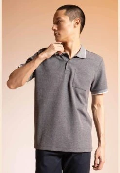 DeFacto Regular Fit Textured Short Sleeve Polo Shirt -Active Fashion Store 4 zoom desktop 1169