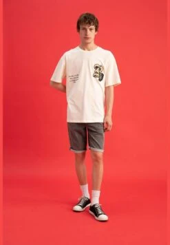 DeFacto Boxy Fit T-Shirt -Active Fashion Store 4 zoom desktop 120