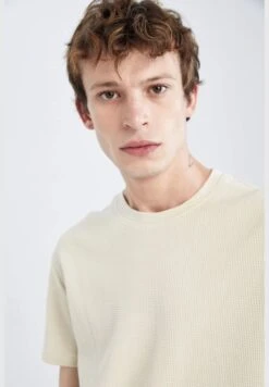 DeFacto Regular Fit Short Sleeve T-Shirt 13 DeFacto Regular Fit Short Sleeve T-Shirt -Active Fashion Store 4 zoom desktop 145