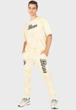 Sonic Tie Dye Crew Neck T-Shirt -Active Fashion Store 4 zoom desktop 152