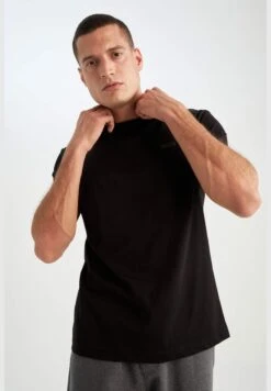 DeFacto Man Regular Fit T-Shirt -Active Fashion Store 4 zoom desktop 173
