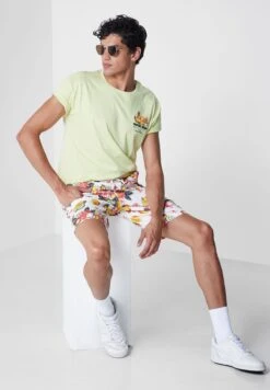 Koovs Resort Print T Shirt -Active Fashion Store 4 zoom desktop 209