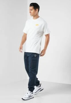 Nike Nsw M90 T-Shirt -Active Fashion Store 4 zoom desktop 253