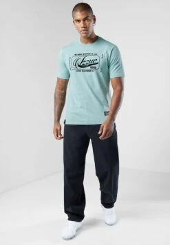 Flocking Logo T-Shirt -Active Fashion Store 4 zoom desktop 267