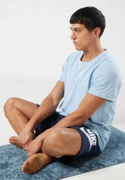 Nike Performance T-Shirt -Active Fashion Store 4 zoom desktop 275