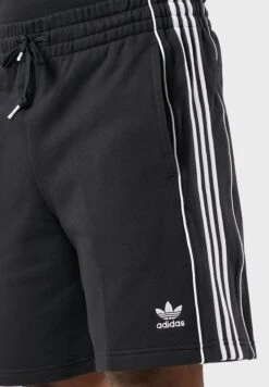 Adidas Originals Essential Rekive Shorts -Active Fashion Store 4 zoom desktop 285