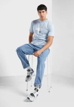 OBEY City Star T-Shirt -Active Fashion Store 4 zoom desktop 315