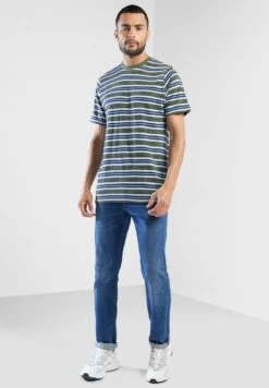 Primitive Reign T-Shirt -Active Fashion Store 4 zoom desktop 323