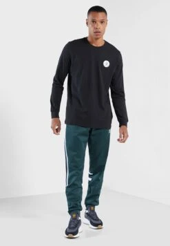 Adidas Originals Disney T-Shirt -Active Fashion Store 4 zoom desktop 351