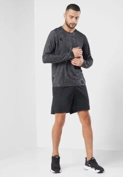 Nike Dri-Fit Aop Dye T-Shirt -Active Fashion Store 4 zoom desktop 361