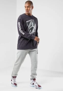 Nike Brooklyn Nets Statement T-Shirt -Active Fashion Store 4 zoom desktop 367