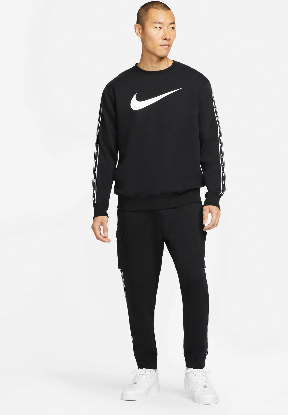 Nike Nsw Repeat Swoosh Fleece Sweatshirt 6 Nike Nsw Repeat Swoosh Fleece Sweatshirt - Image 4