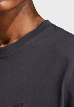 Adidas Originals Graphics Monogram T-Shirt -Active Fashion Store 4 zoom desktop 39