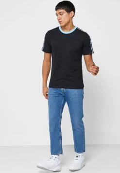 Tape Detail T-Shirt -Active Fashion Store 4 zoom desktop 4