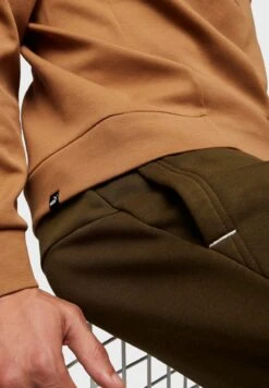 Puma Rad/Cal Men Sweatshirt -Active Fashion Store 4 zoom desktop 422