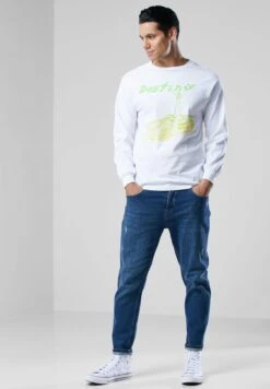 Destiny T-Shirt -Active Fashion Store 4 zoom desktop 447