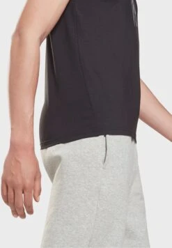 Reebok Activchill+Dreamblend Tank Top -Active Fashion Store 4 zoom desktop 513