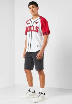 Mitchell & Ness Chicago Bulls Practice Day Button Front Jersey Shirt -Active Fashion Store 4 zoom desktop 532